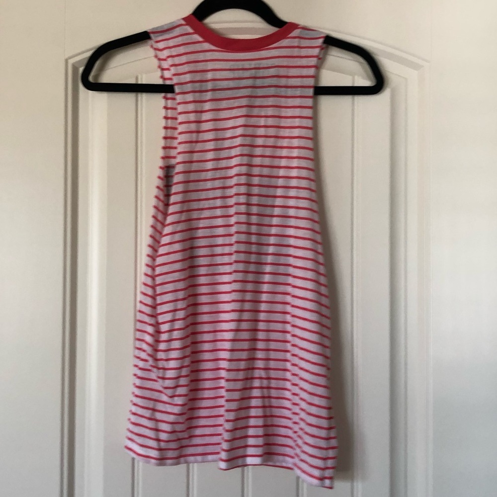 Striped Workout Tank - Picture 2 of 4